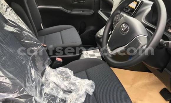 Buy Import Toyota Voxy Other Car in Mbabane in Manzini Buy Import Toyota Voxy Other Car in Mbabane in Manzini