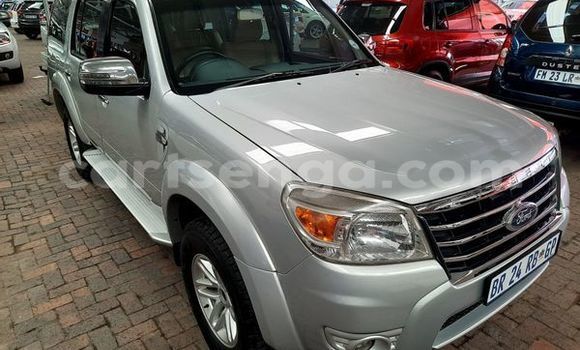 Buy Used Ford Everest Silver Car in Mbabane in Manzini Buy Used Ford Everest Silver Car in Mbabane in Manzini