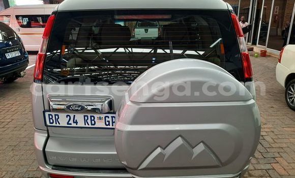 Buy Used Ford Everest Silver Car in Mbabane in Manzini Buy Used Ford Everest Silver Car in Mbabane in Manzini