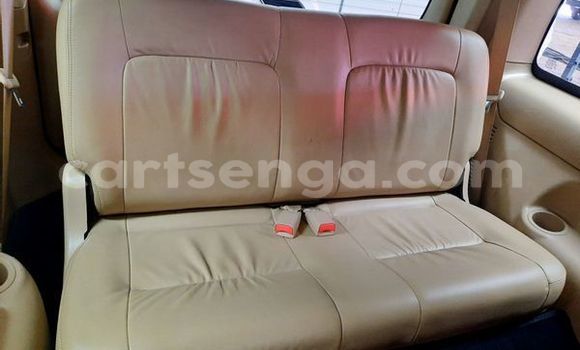 Buy Used Ford Everest Silver Car in Mbabane in Manzini Buy Used Ford Everest Silver Car in Mbabane in Manzini