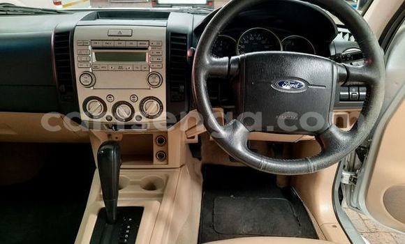 Buy Used Ford Everest Silver Car in Mbabane in Manzini Buy Used Ford Everest Silver Car in Mbabane in Manzini