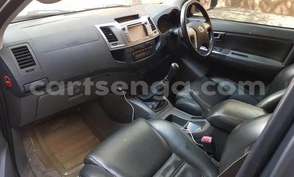 Buy Used Toyota Hilux Silver Car in Mbabane in Manzini Buy Used Toyota Hilux Silver Car in Mbabane in Manzini