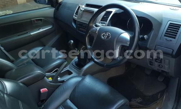 Buy Used Toyota Hilux Silver Car in Mbabane in Manzini Buy Used Toyota Hilux Silver Car in Mbabane in Manzini
