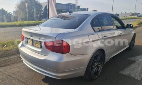 Acheter Occasion Voiture BMW 3–Series Gris à Ezulwini, Hhohho Acheter Occasion Voiture BMW 3–Series Gris à Ezulwini, Hhohho