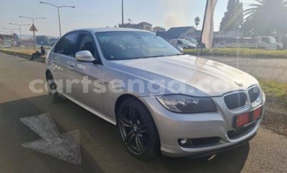 Acheter Occasion Voiture BMW 3–Series Gris à Ezulwini, Hhohho Acheter Occasion Voiture BMW 3–Series Gris à Ezulwini, Hhohho
