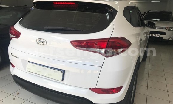 Buy Used Hyundai Tucson White Car in Mbabane in Manzini Buy Used Hyundai Tucson White Car in Mbabane in Manzini