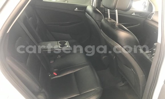 Buy Used Hyundai Tucson White Car in Mbabane in Manzini Buy Used Hyundai Tucson White Car in Mbabane in Manzini