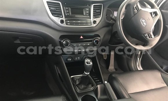 Buy Used Hyundai Tucson White Car in Mbabane in Manzini Buy Used Hyundai Tucson White Car in Mbabane in Manzini