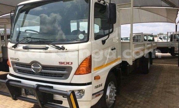 Nunua Ilio tumika Haima 7 White Gari ndani ya Ezulwini nchini Hhohho Nunua Ilio tumika Haima 7 White Gari ndani ya Ezulwini nchini Hhohho