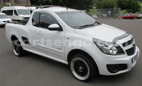 Nunua Ilio tumika Chevrolet Corsa White Gari ndani ya Bhunya nchini Manzini