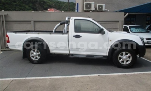 Acheter Occasion Voiture Isuzu KB Blanc à Ezulwini, Hhohho Acheter Occasion Voiture Isuzu KB Blanc à Ezulwini, Hhohho