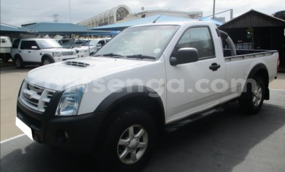 Acheter Occasion Voiture Isuzu KB Blanc à Ezulwini, Hhohho Acheter Occasion Voiture Isuzu KB Blanc à Ezulwini, Hhohho