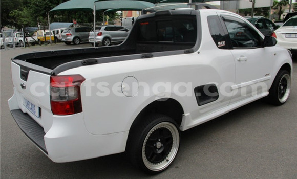 Buy Used Chevrolet Corsa White Car in Bhunya in Manzini Buy Used Chevrolet Corsa White Car in Bhunya in Manzini