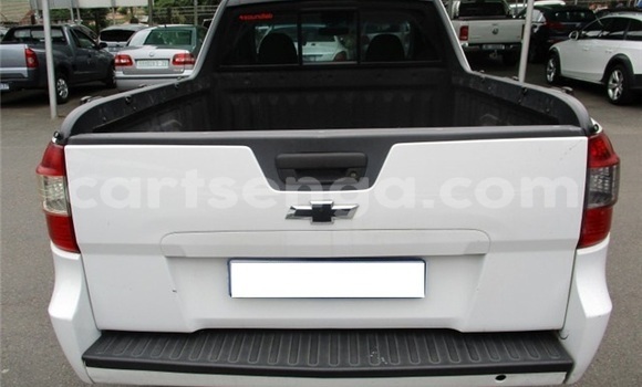 Buy Used Chevrolet Corsa White Car in Bhunya in Manzini Buy Used Chevrolet Corsa White Car in Bhunya in Manzini