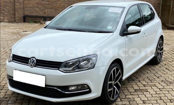 Nunua Ilio tumika Volkswagen Polo White Gari ndani ya Big Bend nchini Wilaya ya Lubombo Nunua Ilio tumika Volkswagen Polo White Gari ndani ya Big Bend nchini Wilaya ya Lubombo