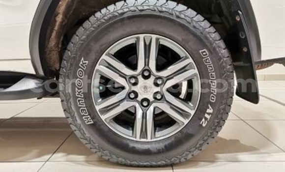Acheter Occasion Voiture Toyota Fortuner Blanc à Ezulwini, Hhohho Acheter Occasion Voiture Toyota Fortuner Blanc à Ezulwini, Hhohho