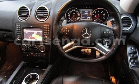 Buy Used Mercedes‒Benz ML–Class White Car in Big Bend in Lubombo District Buy Used Mercedes‒Benz ML–Class White Car in Big Bend in Lubombo District