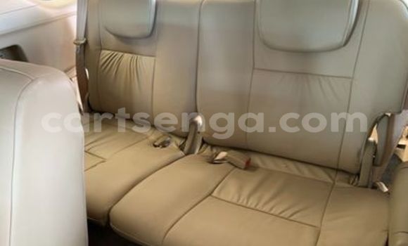 Nunua Ilio tumika Toyota Fortuner White Gari ndani ya Ezulwini nchini Hhohho Nunua Ilio tumika Toyota Fortuner White Gari ndani ya Ezulwini nchini Hhohho