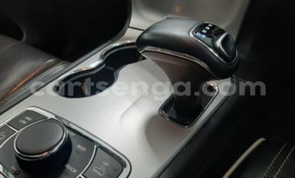 Buy Used Jeep Grand Cherokee White Car in Ezulwini in Hhohho Buy Used Jeep Grand Cherokee White Car in Ezulwini in Hhohho