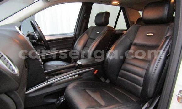 Buy Used Mercedes‒Benz ML–Class White Car in Big Bend in Lubombo District Buy Used Mercedes‒Benz ML–Class White Car in Big Bend in Lubombo District