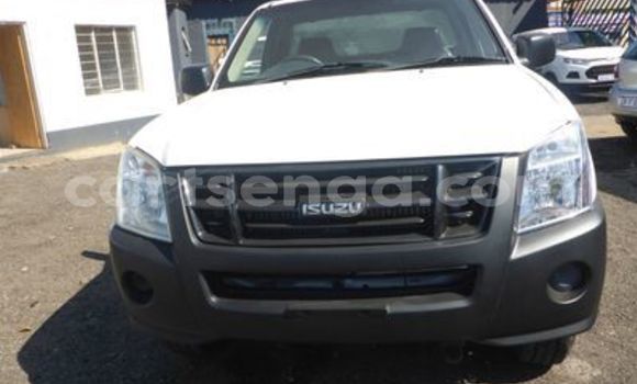 Buy Used Isuzu KB White Car in Ezulwini in Hhohho Buy Used Isuzu KB White Car in Ezulwini in Hhohho