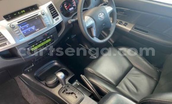 Acheter Occasion Voiture Toyota Hilux Rouge à Ezulwini, Hhohho Acheter Occasion Voiture Toyota Hilux Rouge à Ezulwini, Hhohho