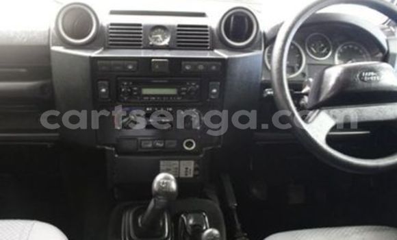 Acheter Occasion Voiture Land Rover Defender Blanc à Ezulwini, Hhohho Acheter Occasion Voiture Land Rover Defender Blanc à Ezulwini, Hhohho