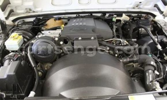 Acheter Occasion Voiture Land Rover Defender Blanc à Ezulwini, Hhohho Acheter Occasion Voiture Land Rover Defender Blanc à Ezulwini, Hhohho