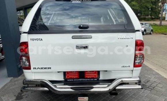 Acheter Occasion Voiture Toyota Hilux Blanc à Ezulwini, Hhohho Acheter Occasion Voiture Toyota Hilux Blanc à Ezulwini, Hhohho