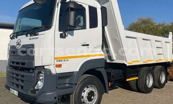 Nunua Ilio tumika Nissan Urvan White Gari ndani ya Ezulwini nchini Hhohho Nunua Ilio tumika Nissan Urvan White Gari ndani ya Ezulwini nchini Hhohho