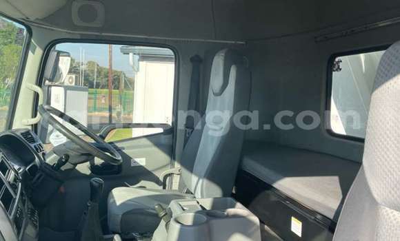 Acheter Occasion Voiture Nissan Urvan Blanc à Ezulwini, Hhohho Acheter Occasion Voiture Nissan Urvan Blanc à Ezulwini, Hhohho