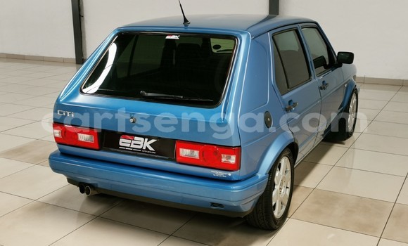 Buy Used Volkswagen Golf Blue Car in Import - Dubai in Hhohho Buy Used Volkswagen Golf Blue Car in Import - Dubai in Hhohho