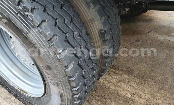 Nunua Ilio tumika Nissan Urvan White Gari ndani ya Ezulwini nchini Hhohho Nunua Ilio tumika Nissan Urvan White Gari ndani ya Ezulwini nchini Hhohho