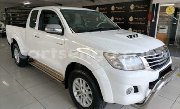 Acheter Occasion Voiture Toyota Hilux Blanc à Ezulwini, Hhohho Acheter Occasion Voiture Toyota Hilux Blanc à Ezulwini, Hhohho