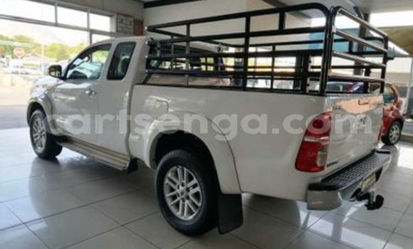 Acheter Occasion Voiture Toyota Hilux Blanc à Ezulwini, Hhohho Acheter Occasion Voiture Toyota Hilux Blanc à Ezulwini, Hhohho