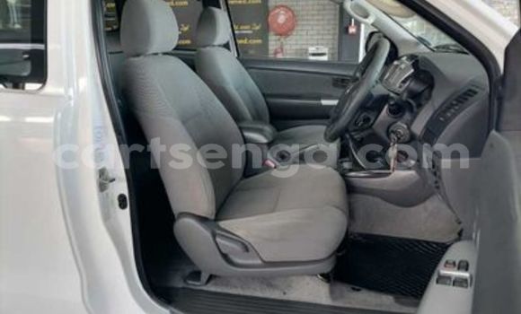 Acheter Occasion Voiture Toyota Hilux Blanc à Ezulwini, Hhohho Acheter Occasion Voiture Toyota Hilux Blanc à Ezulwini, Hhohho