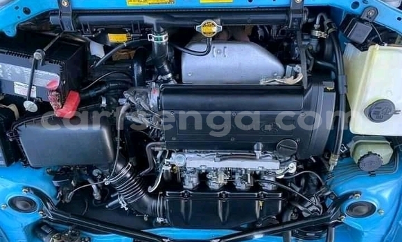 Nunua Ilio tumika Toyota Corolla Blue Gari ndani ya Ezulwini nchini Hhohho Nunua Ilio tumika Toyota Corolla Blue Gari ndani ya Ezulwini nchini Hhohho