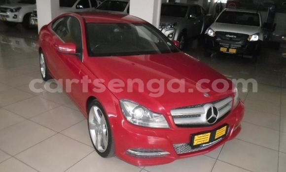 Acheter Occasion Voiture Mercedes‒Benz C–Class Rouge à Manzini, Manzini Acheter Occasion Voiture Mercedes‒Benz C–Class Rouge à Manzini, Manzini