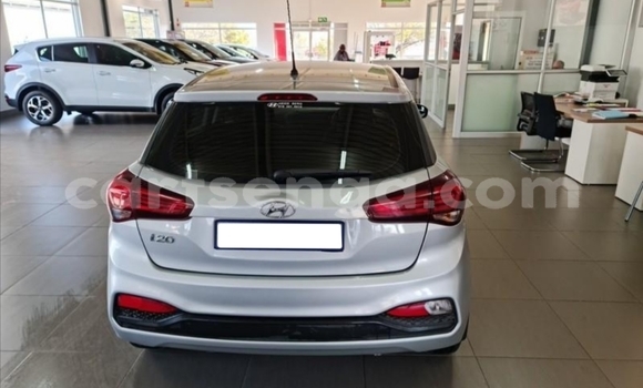 Nunua Ilio tumika Hyundai i20 Silver Gari ndani ya Big Bend nchini Wilaya ya Lubombo Nunua Ilio tumika Hyundai i20 Silver Gari ndani ya Big Bend nchini Wilaya ya Lubombo