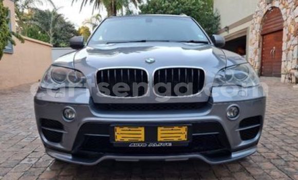 Nunua Ilio tumika BMW X3 Silver Gari ndani ya Ezulwini nchini Hhohho Nunua Ilio tumika BMW X3 Silver Gari ndani ya Ezulwini nchini Hhohho