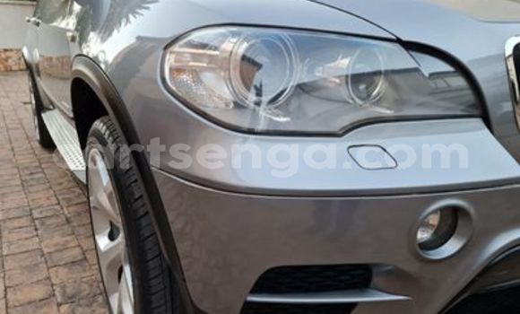 Nunua Ilio tumika BMW X3 Silver Gari ndani ya Ezulwini nchini Hhohho Nunua Ilio tumika BMW X3 Silver Gari ndani ya Ezulwini nchini Hhohho