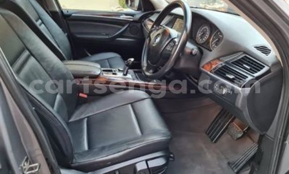 Nunua Ilio tumika BMW X3 Silver Gari ndani ya Ezulwini nchini Hhohho Nunua Ilio tumika BMW X3 Silver Gari ndani ya Ezulwini nchini Hhohho