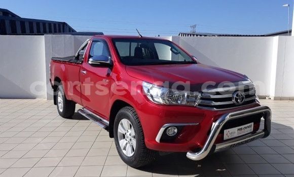 Buy Used Toyota Hilux Red Car in Bhunya in Manzini Buy Used Toyota Hilux Red Car in Bhunya in Manzini