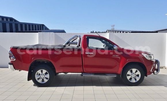Buy Used Toyota Hilux Red Car in Bhunya in Manzini Buy Used Toyota Hilux Red Car in Bhunya in Manzini