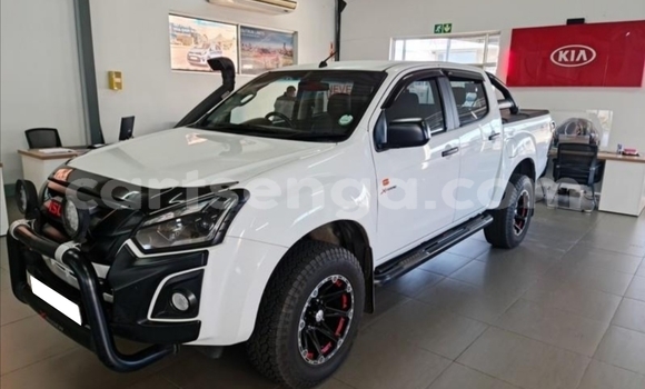 Acheter Occasion Voiture Isuzu D–MAX Blanc à Hlatikulu, Shiselweni District Acheter Occasion Voiture Isuzu D–MAX Blanc à Hlatikulu, Shiselweni District