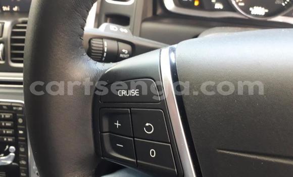 Nunua Ilio tumika Volvo XC60 Blue Gari ndani ya Big Bend nchini Lubombo Nunua Ilio tumika Volvo XC60 Blue Gari ndani ya Big Bend nchini Lubombo