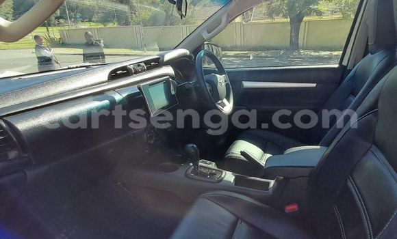 Acheter Occasion Voiture Toyota Hilux Blanc à Ezulwini, Hhohho Acheter Occasion Voiture Toyota Hilux Blanc à Ezulwini, Hhohho