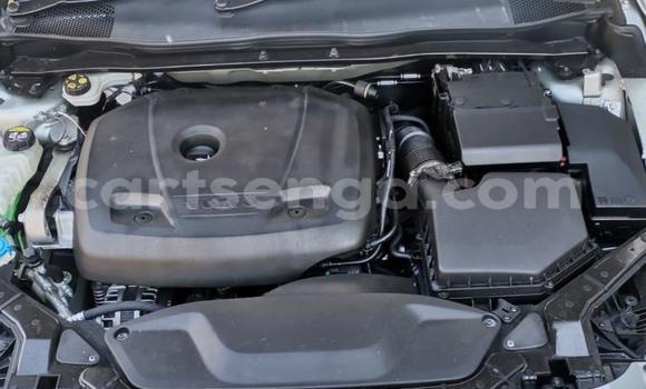 Nunua Ilio tumika Volvo V40 Silver Gari ndani ya Big Bend nchini Lubombo Nunua Ilio tumika Volvo V40 Silver Gari ndani ya Big Bend nchini Lubombo