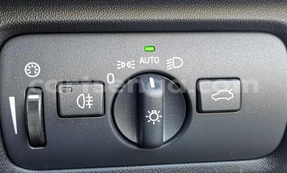 Nunua Ilio tumika Volvo V40 Silver Gari ndani ya Big Bend nchini Lubombo Nunua Ilio tumika Volvo V40 Silver Gari ndani ya Big Bend nchini Lubombo