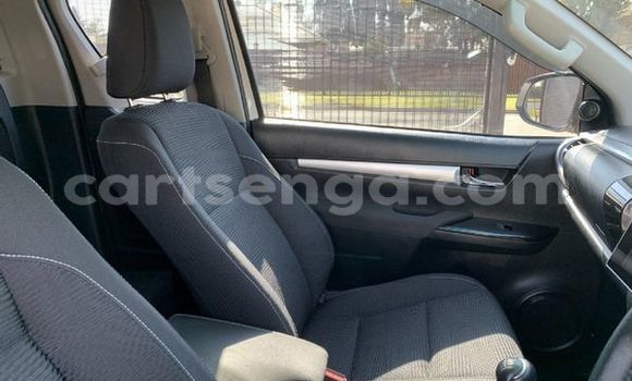 Acheter Occasion Voiture Toyota Hilux Blanc à Ezulwini, Hhohho Acheter Occasion Voiture Toyota Hilux Blanc à Ezulwini, Hhohho